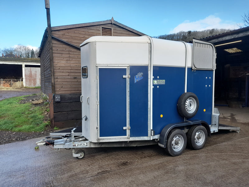 Ifor Williams HB505 Horse Trailer for Hire